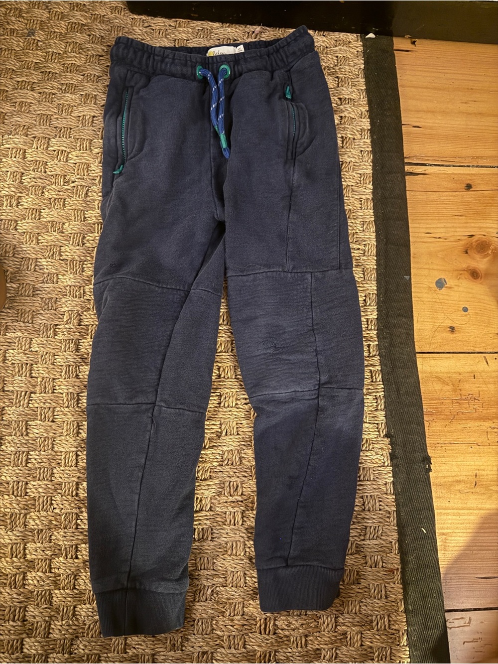Boden Men's Navy Blue Fleece Joggers with Green-Accent Drawcord